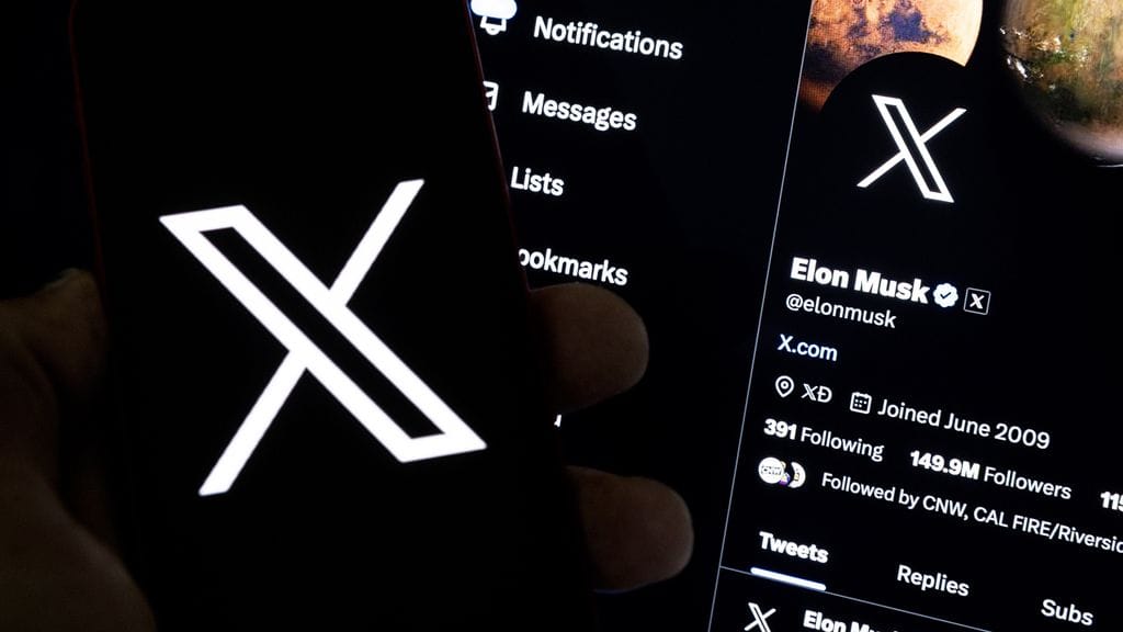 X loses almost half a million users