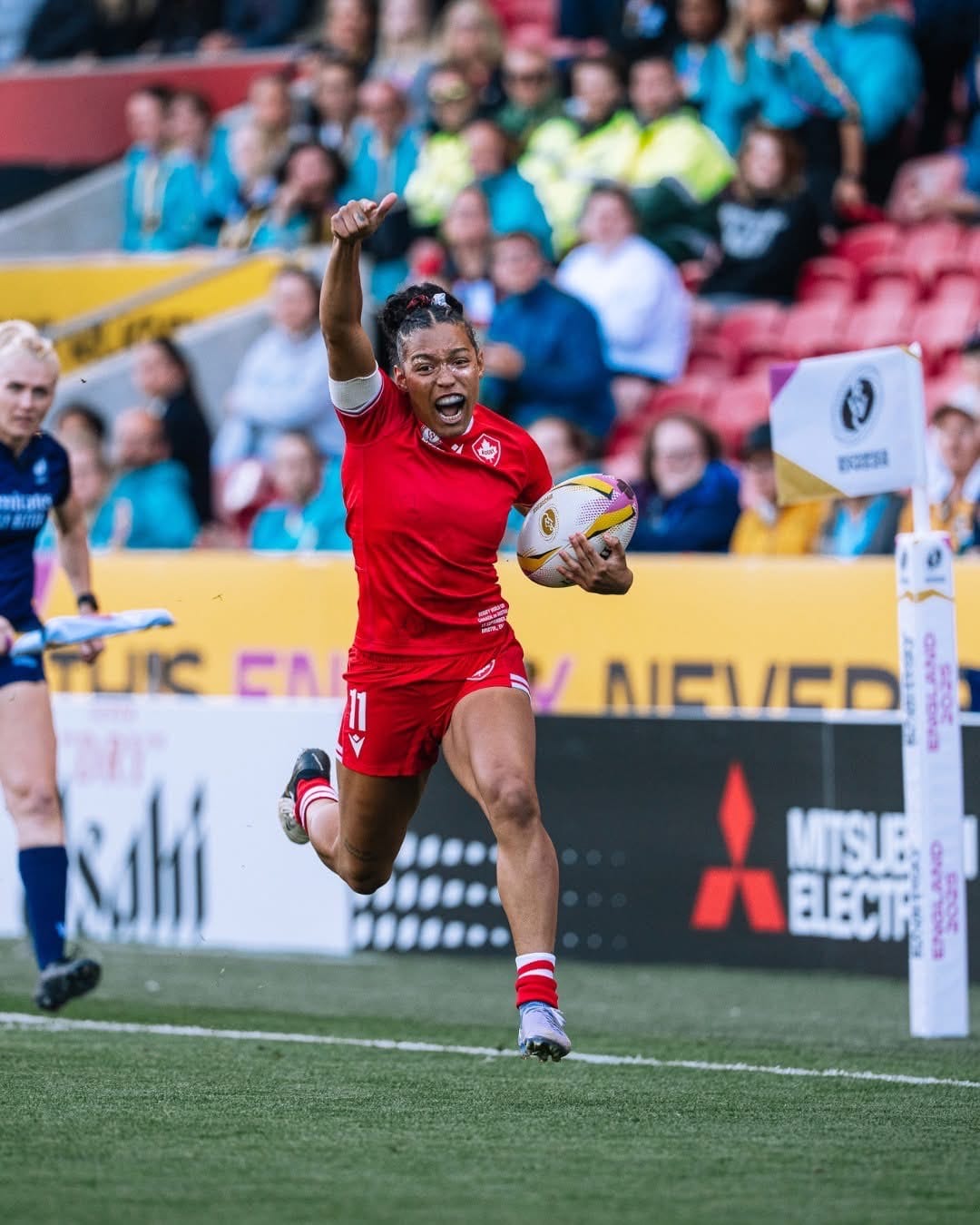 Canada thrash Australia